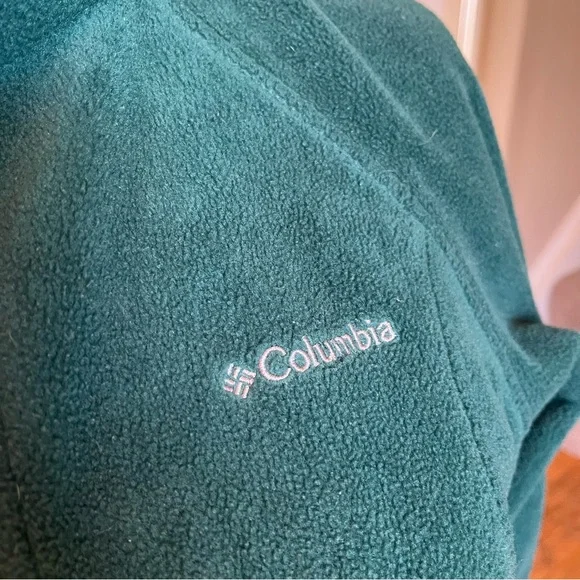 Lightly worn Colombia fleece jacket!! Green size medium - Picture 4 of 4